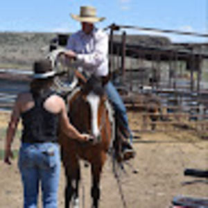 Meet your Posher, Elli